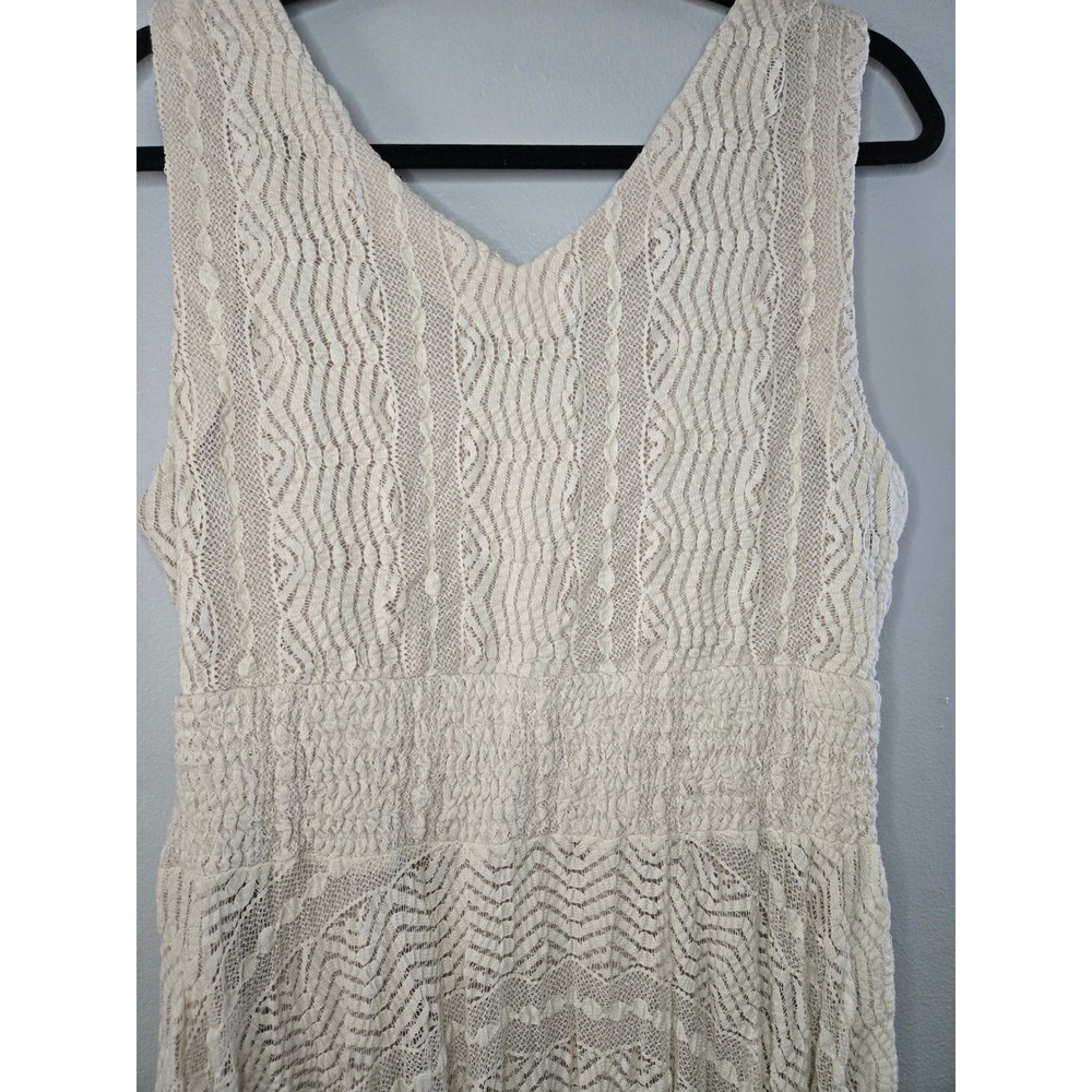 Rabbit Rabbit Rabbit Designs Lace Dress Size Large Cream Boho Handkerchief Hem - Picture 8 of 10